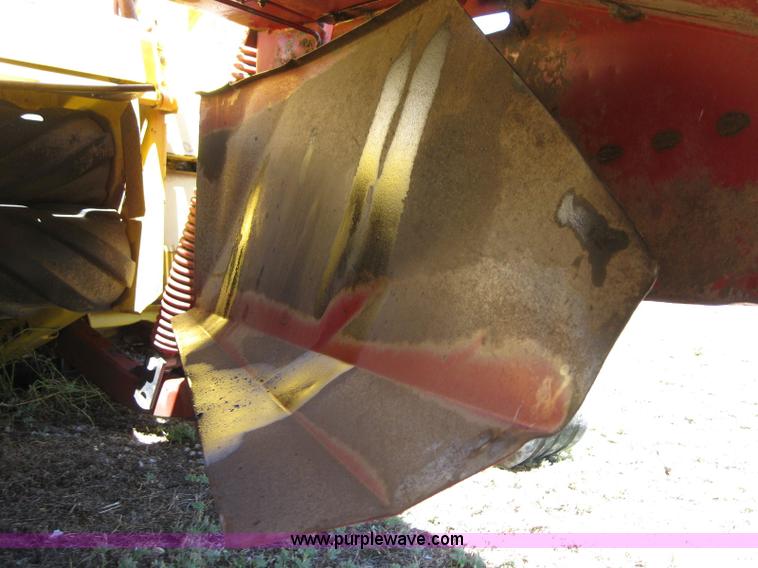 image for item B1225 1996 New Holland 1475 swather