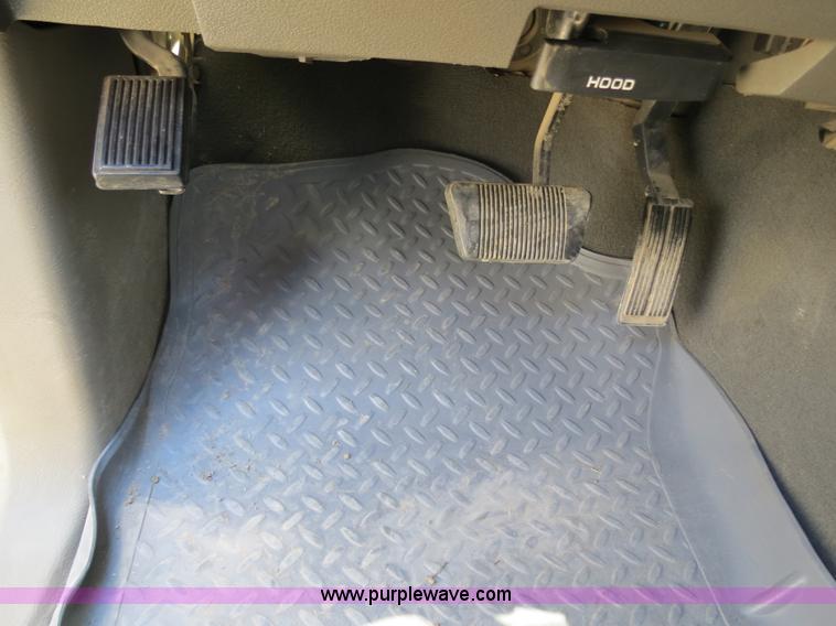 image for item B2326 2007 Dodge Ram 2500 SLT Heavy Duty crew cab pickup truck