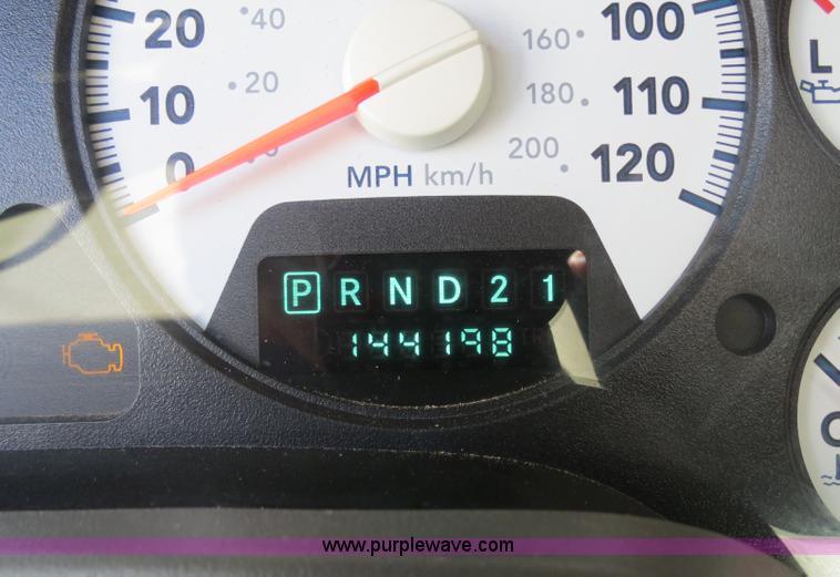 image for item B2326 2007 Dodge Ram 2500 SLT Heavy Duty crew cab pickup truck