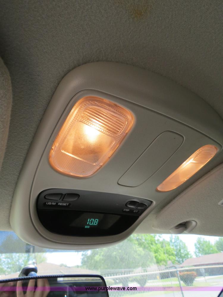 image for item B2326 2007 Dodge Ram 2500 SLT Heavy Duty crew cab pickup truck