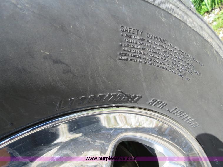 image for item B2326 2007 Dodge Ram 2500 SLT Heavy Duty crew cab pickup truck