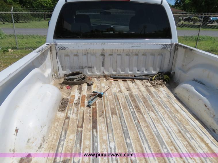 image for item B2326 2007 Dodge Ram 2500 SLT Heavy Duty crew cab pickup truck