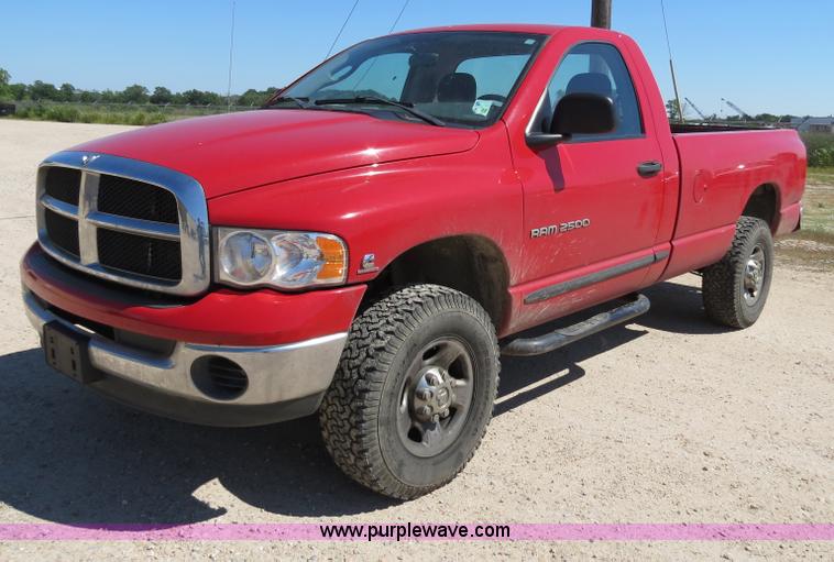 image for item B2327 2005 Dodge Ram 2500 Heavy Duty pickup truck