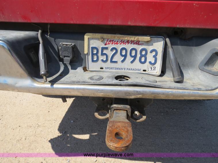 image for item B2327 2005 Dodge Ram 2500 Heavy Duty pickup truck