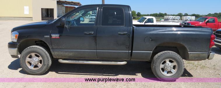image for item B2329 2009 Dodge Ram 2500 Heavy Duty quad cab pickup truck