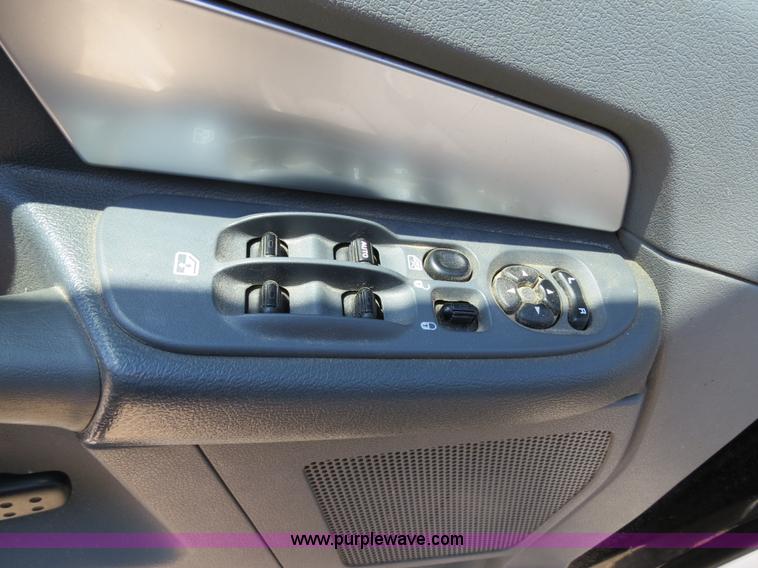 image for item B2329 2009 Dodge Ram 2500 Heavy Duty quad cab pickup truck