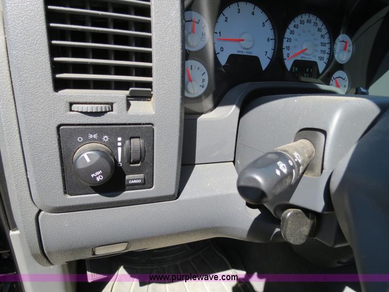 image for item B2329 2009 Dodge Ram 2500 Heavy Duty quad cab pickup truck