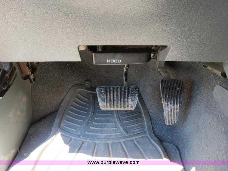 image for item B2329 2009 Dodge Ram 2500 Heavy Duty quad cab pickup truck