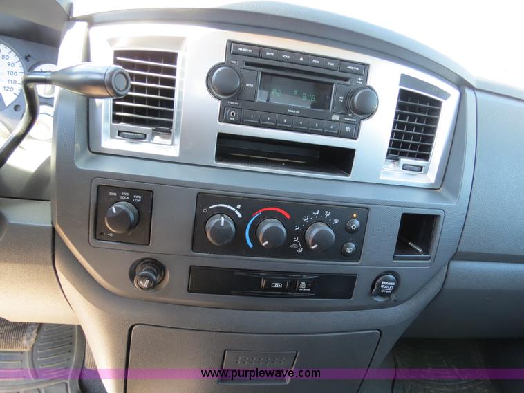 image for item B2329 2009 Dodge Ram 2500 Heavy Duty quad cab pickup truck