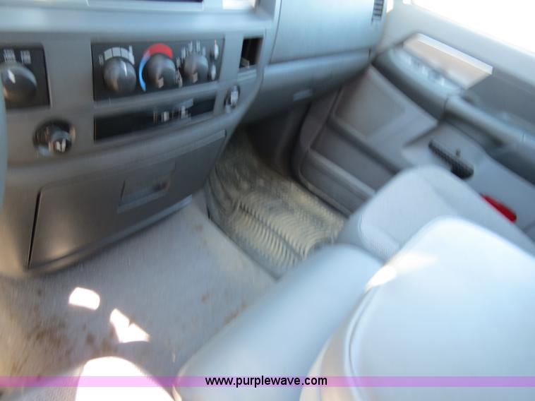 image for item B2329 2009 Dodge Ram 2500 Heavy Duty quad cab pickup truck