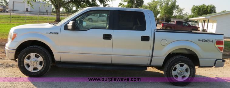 image for item B2330 2010 Ford F150 Super Crew pickup truck