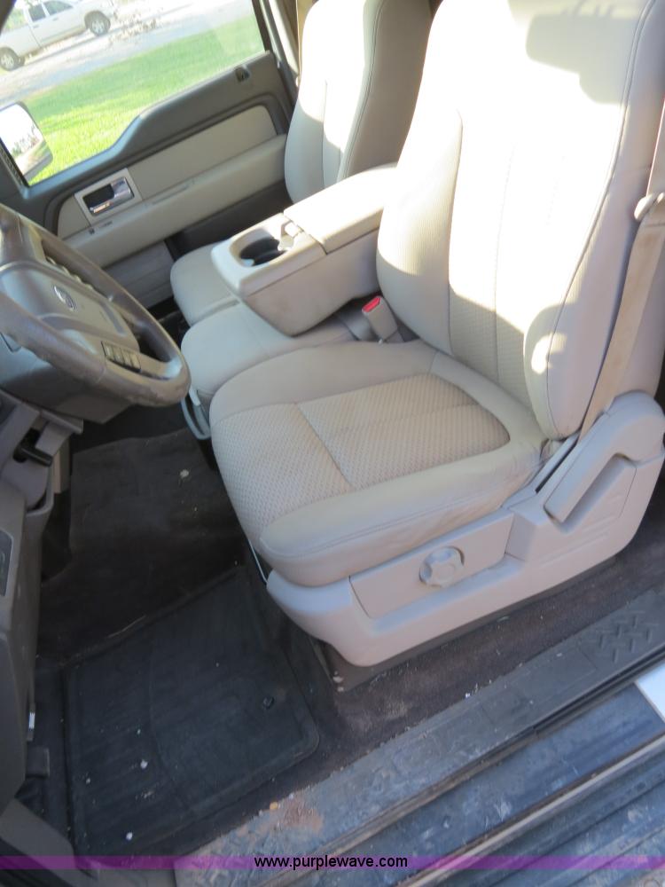 image for item B2330 2010 Ford F150 Super Crew pickup truck