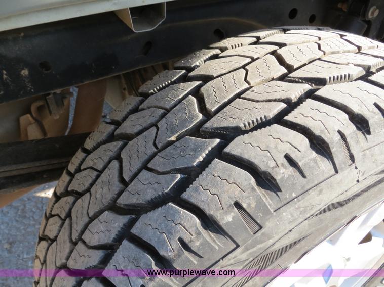 image for item B2330 2010 Ford F150 Super Crew pickup truck