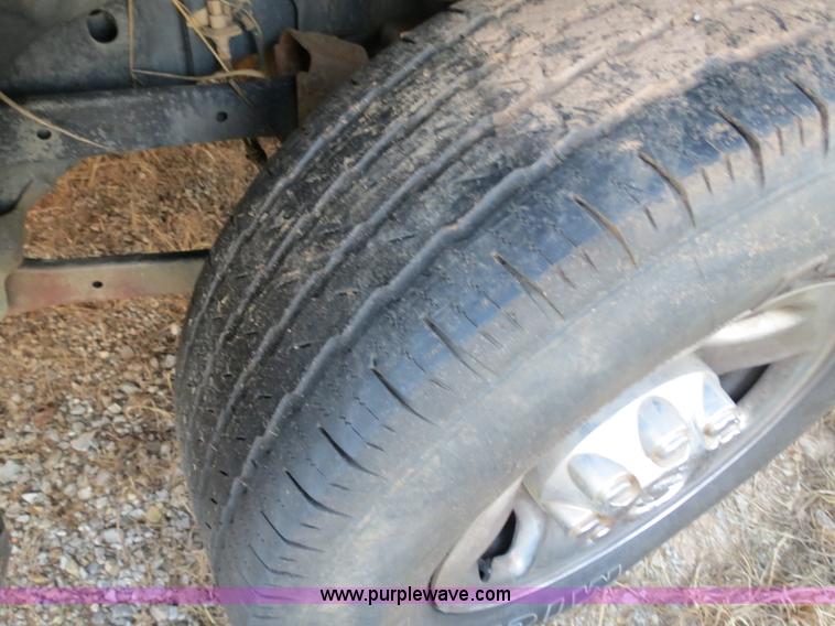 image for item B2331 2005 Dodge Ram 2500 SLT Heavy Duty quad cab pickup truck