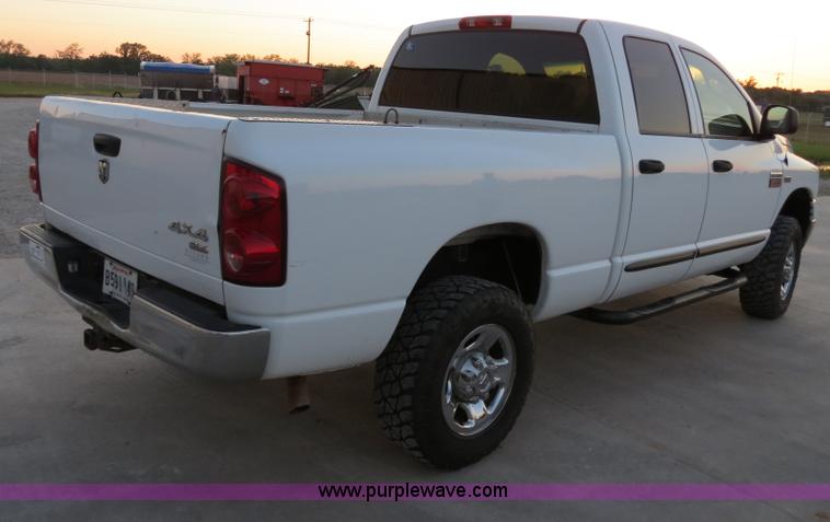 image for item B2332 2007 Dodge Ram 2500 SLT Heavy Duty quad cab pickup truck