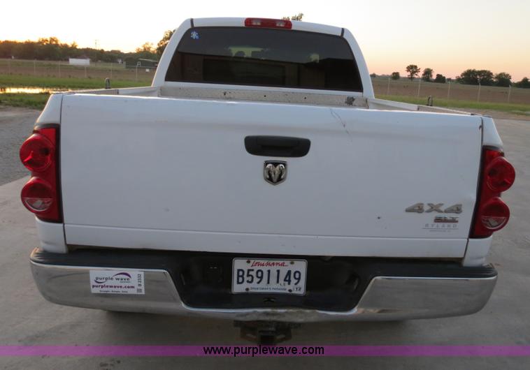 image for item B2332 2007 Dodge Ram 2500 SLT Heavy Duty quad cab pickup truck