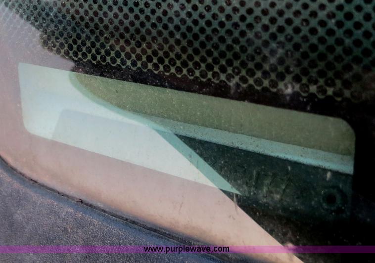 image for item B2332 2007 Dodge Ram 2500 SLT Heavy Duty quad cab pickup truck