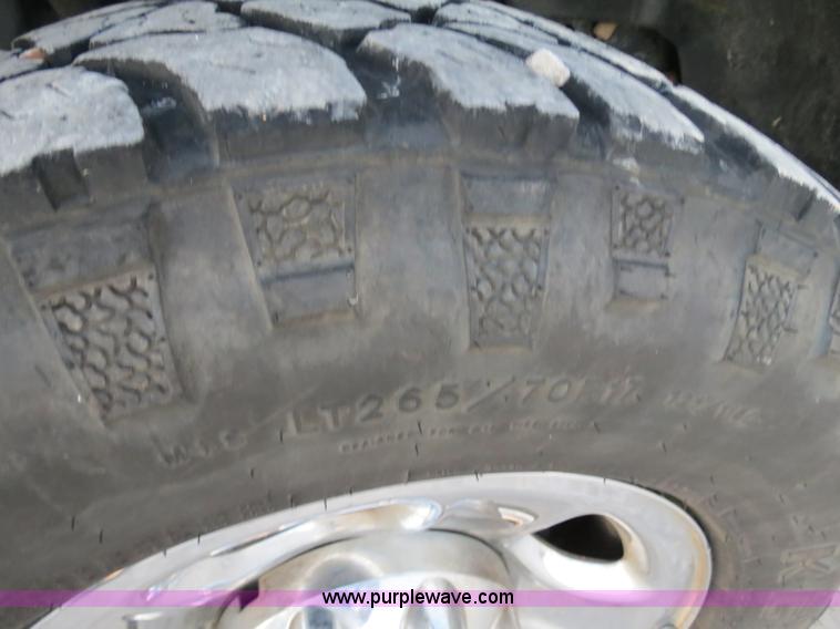 image for item B2332 2007 Dodge Ram 2500 SLT Heavy Duty quad cab pickup truck