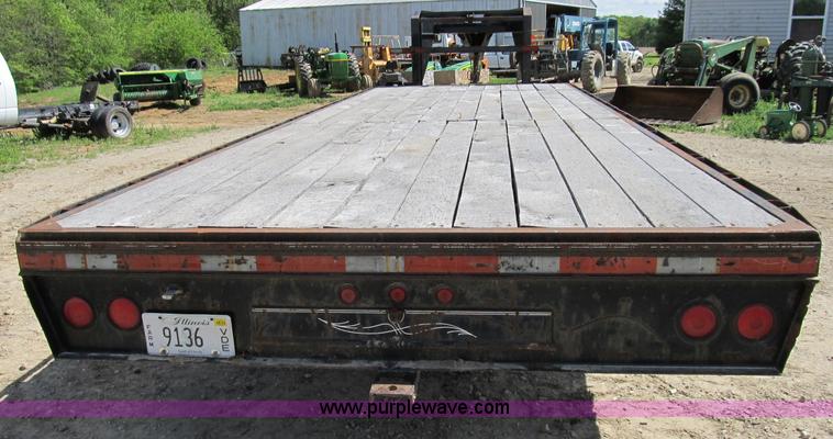 image for item B2698 1995 24' PJ gooseneck trailer