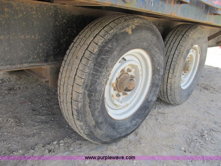 image for item B2698 1995 24' PJ gooseneck trailer