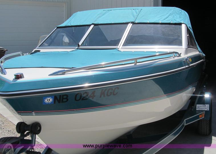 image for item B5130 1990 Larsen Lazer ST180 18' power boat with trailer