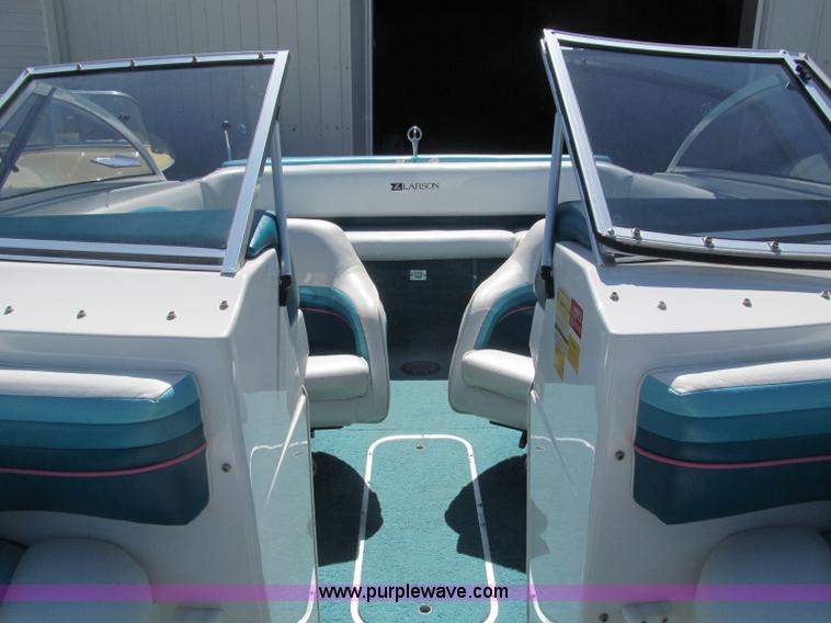 image for item B5130 1990 Larsen Lazer ST180 18' power boat with trailer