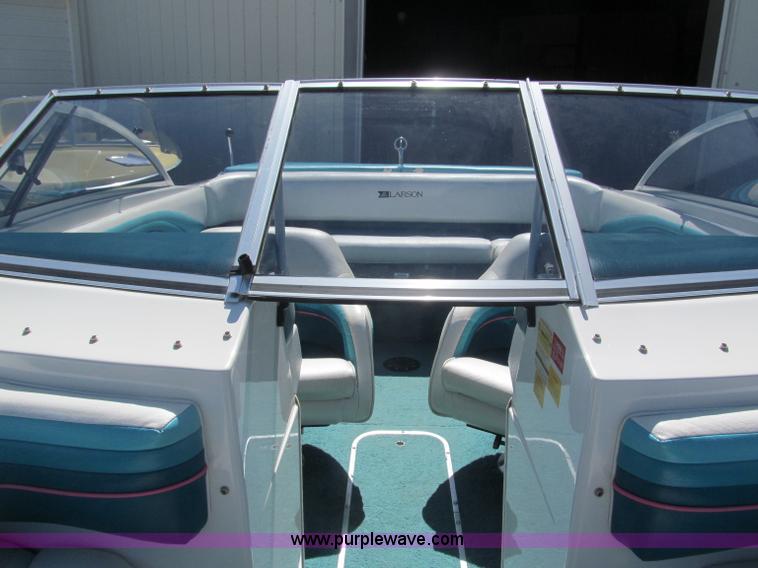 image for item B5130 1990 Larsen Lazer ST180 18' power boat with trailer