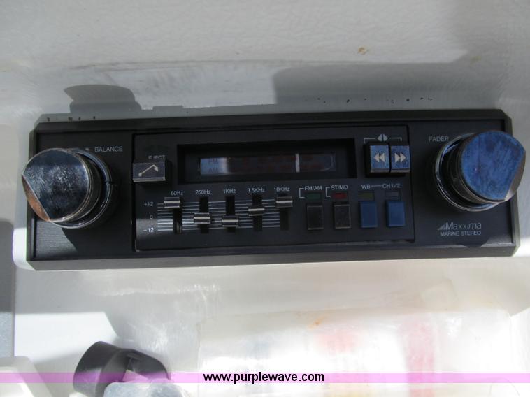 image for item B5130 1990 Larsen Lazer ST180 18' power boat with trailer