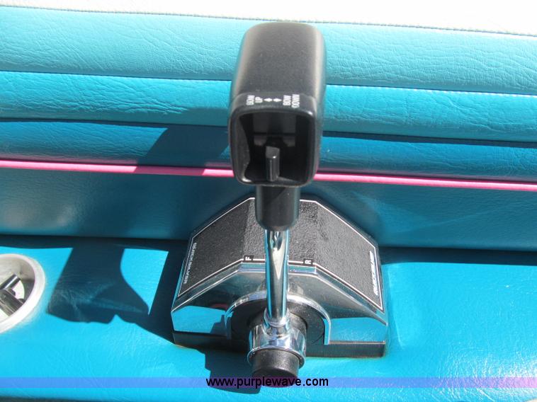 image for item B5130 1990 Larsen Lazer ST180 18' power boat with trailer