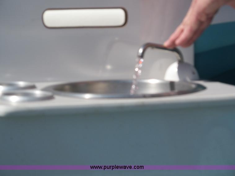 image for item B5130 1990 Larsen Lazer ST180 18' power boat with trailer