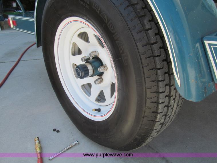 image for item B5130 1990 Larsen Lazer ST180 18' power boat with trailer