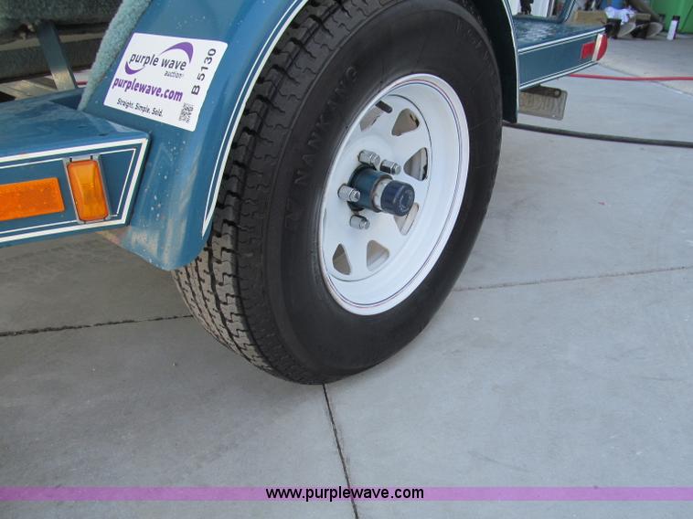 image for item B5130 1990 Larsen Lazer ST180 18' power boat with trailer