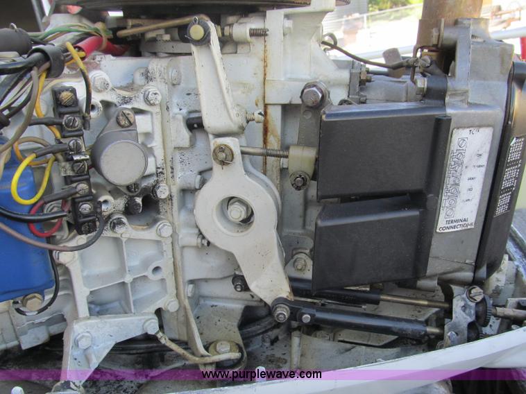 image for item B5131 1972 Anchor Plastics 614DVG 15 1/2' deck boat with Golden Rod trailer