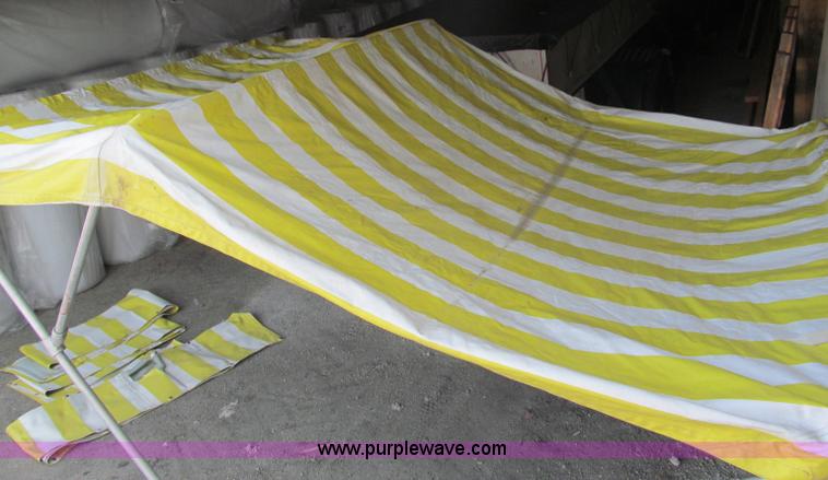 image for item B5131 1972 Anchor Plastics 614DVG 15 1/2' deck boat with Golden Rod trailer