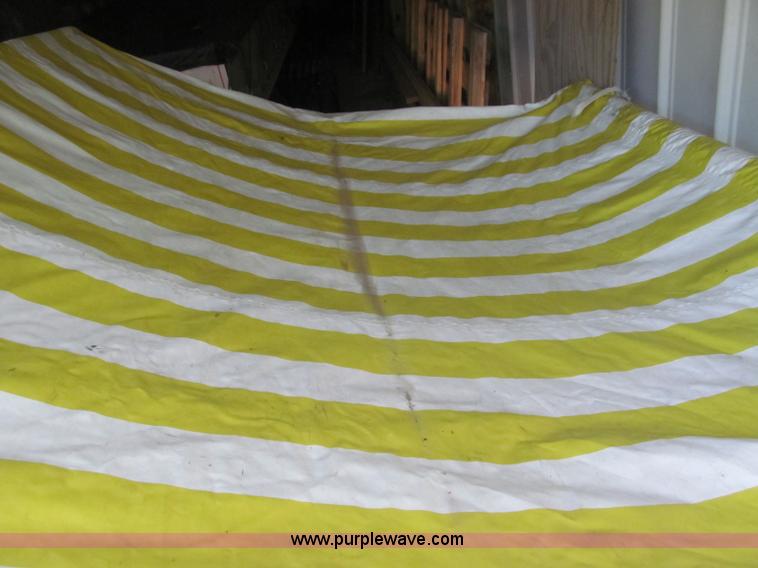 image for item B5131 1972 Anchor Plastics 614DVG 15 1/2' deck boat with Golden Rod trailer