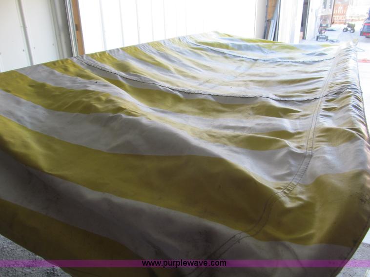 image for item B5131 1972 Anchor Plastics 614DVG 15 1/2' deck boat with Golden Rod trailer