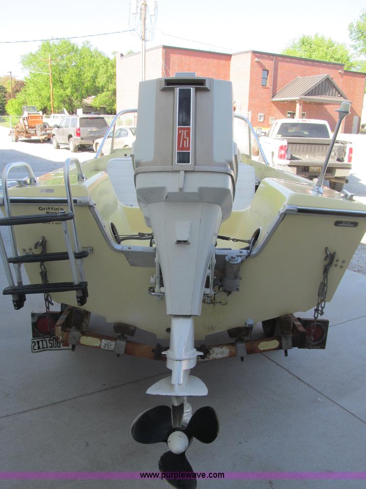 image for item B5132 1969 Chrysler Charger 118 14' power boat