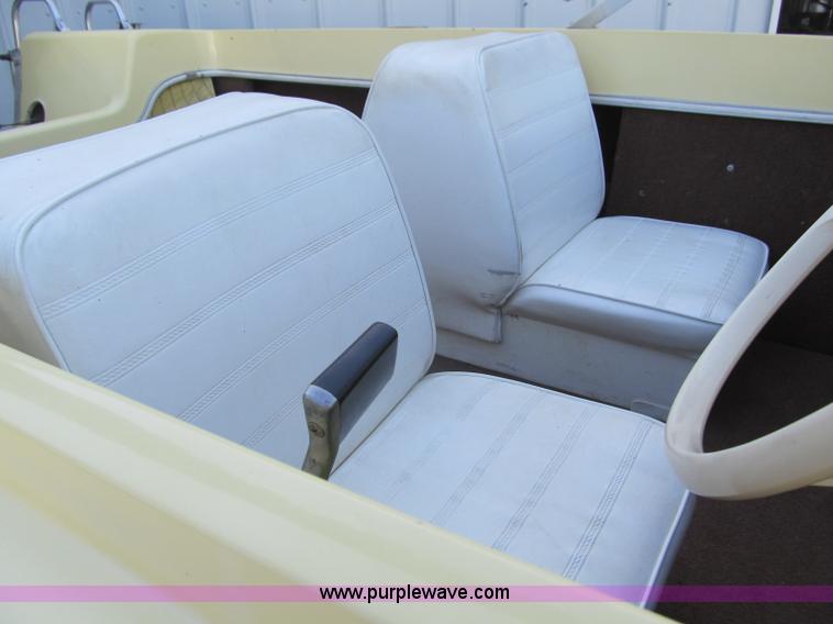 image for item B5132 1969 Chrysler Charger 118 14' power boat