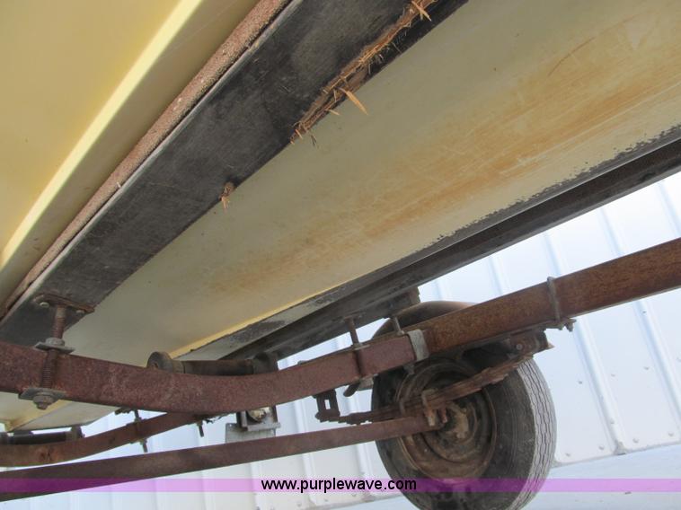 image for item B5132 1969 Chrysler Charger 118 14' power boat