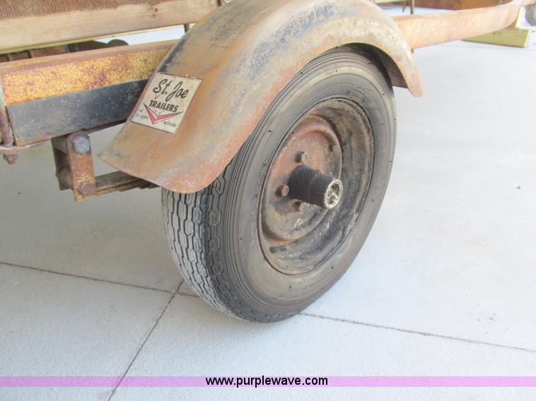 image for item B5132 1969 Chrysler Charger 118 14' power boat