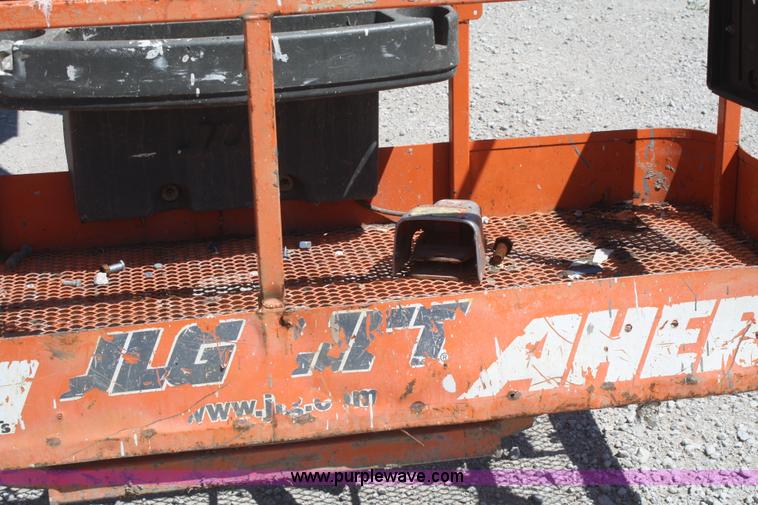 image for item B6555 2003 JLG 450AJ III boom lift