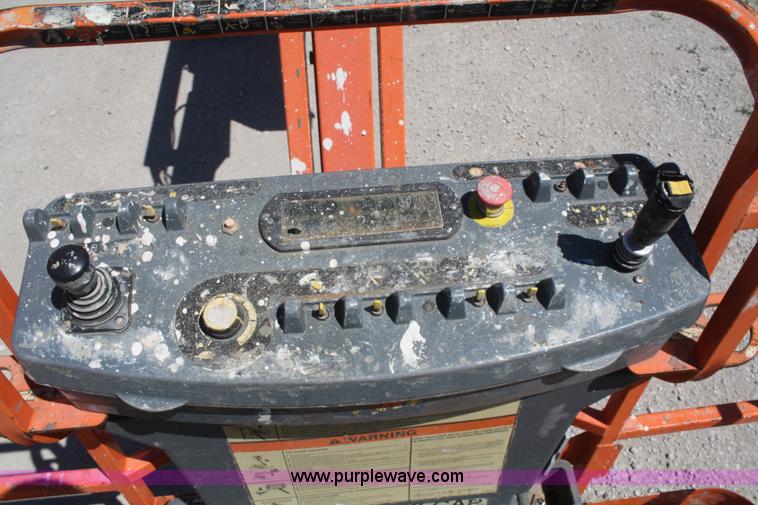 image for item B6555 2003 JLG 450AJ III boom lift