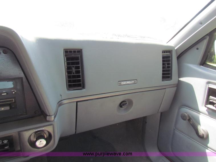 image for item B7229 1990 Chevrolet Cavalier