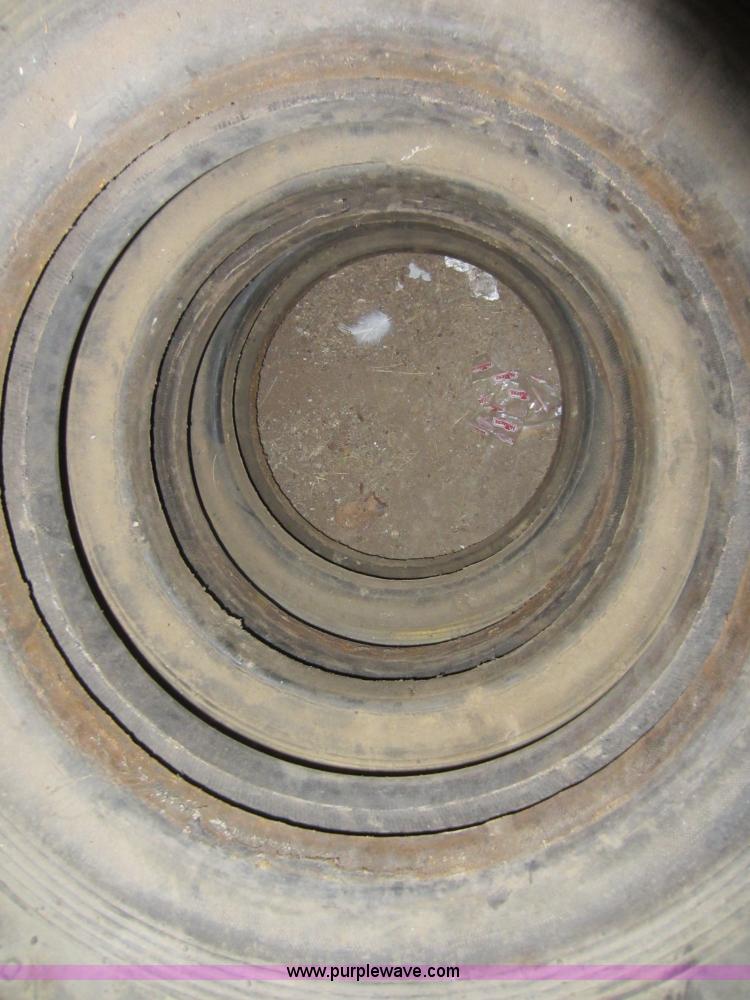 image for item B9106 (6) 9.00-16 tires