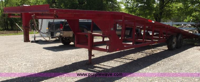 image for item C2005 1998 Kaufmann two car trailer