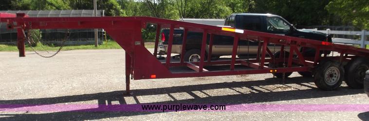 image for item C2005 1998 Kaufmann two car trailer