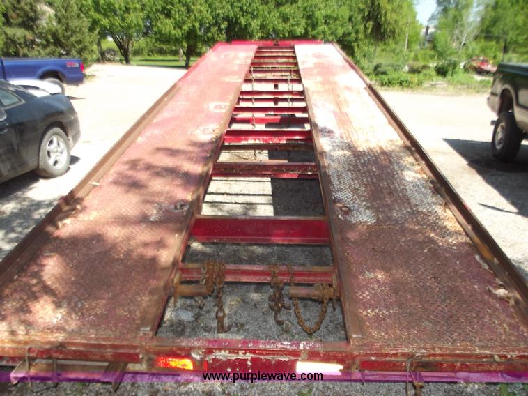 image for item C2005 1998 Kaufmann two car trailer