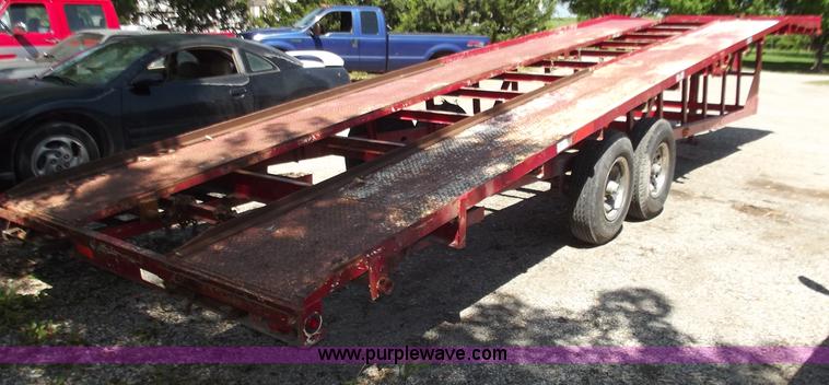 image for item C2005 1998 Kaufmann two car trailer