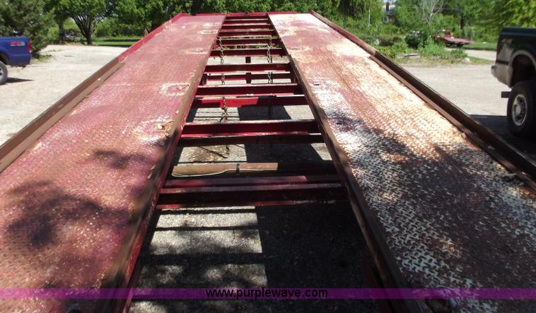 image for item C2005 1998 Kaufmann two car trailer