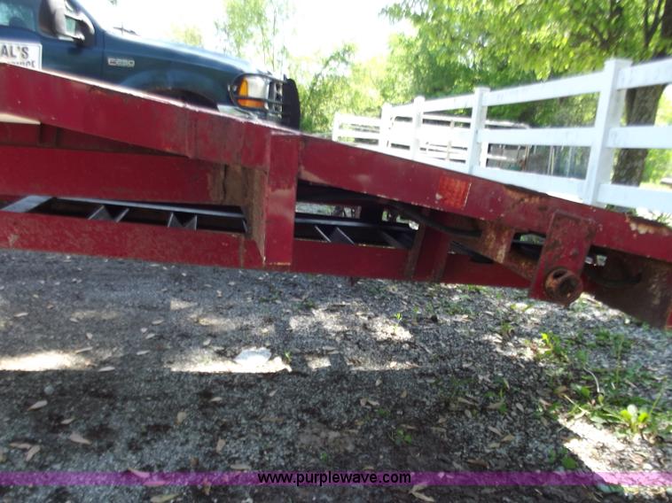 image for item C2005 1998 Kaufmann two car trailer